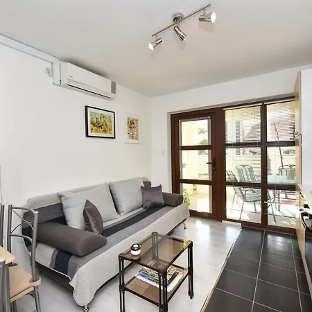 Apartment Lovely In The Groundfloor *