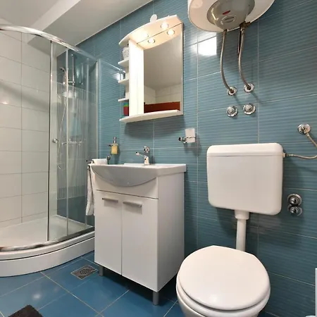 Apartament Lovely In The Groundfloor